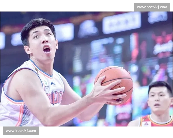 CBA直播精彩瞬间回顾 每场赛事背后的传奇故事与球员亮点